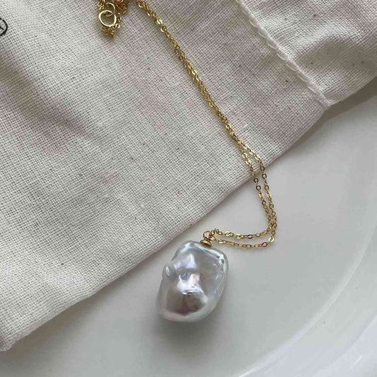 Grey Baroque Pearl Pendant Necklace