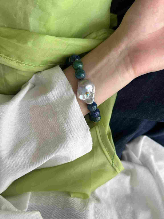 White & Turquoise Baroque Bracelet