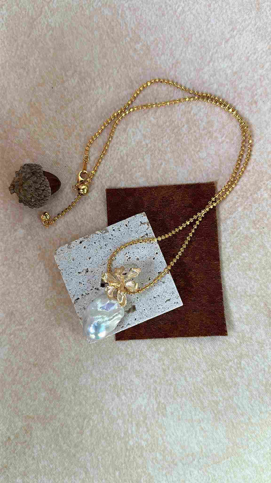 Golden Bloom Baroque Pearl Necklace